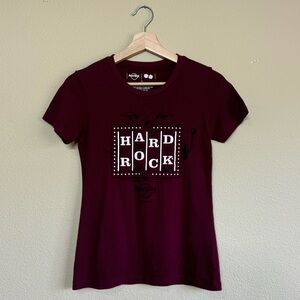 Hard Rock Cafe top women small 100% cotton short sleeve crewneck tshirt red